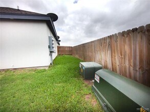 10 Maryland St in Alton, TX - Building Photo - Building Photo