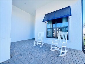 9124 Raintree St in Naples, FL - Building Photo - Building Photo