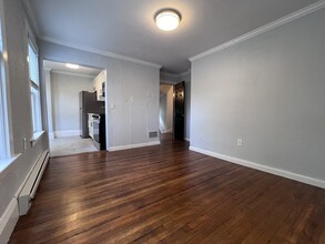 2512 Massachusetts Ave, Unit 2A in Cambridge, MA - Building Photo - Building Photo