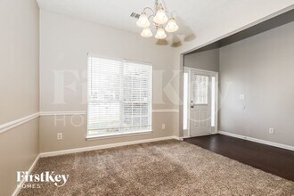 7910 W Shore Cir in Riverdale, GA - Building Photo - Building Photo