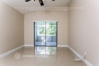 9 Cardiff Way in Boynton Beach, FL - Building Photo - Building Photo