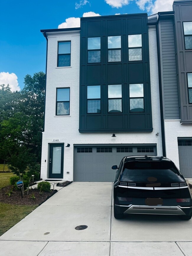 1140 Kiernan Grove Ln in Cary, NC - Building Photo - Building Photo
