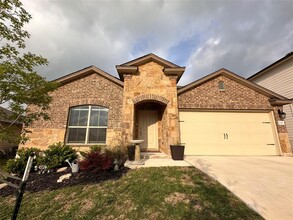 216 Midas Ln in Jarrell, TX - Building Photo - Building Photo
