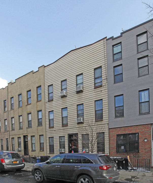 258 Himrod St in Brooklyn, NY - Foto de edificio