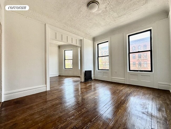 940 Amsterdam Ave