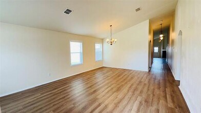 522 Binkley Ct in Mesquite, TX - Building Photo - Building Photo