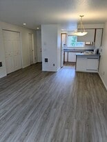 17987 SW 115th Ave in Tualatin, OR - Building Photo