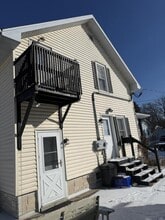 1910 Lincoln St in Two Rivers, WI - Building Photo - Building Photo