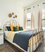 Skytop Apartments in Cincinnati, OH - Foto de edificio - Building Photo