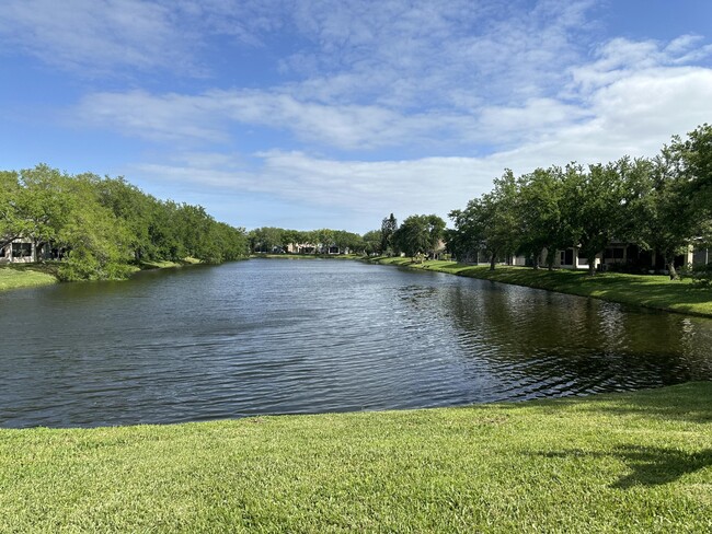 1250 Olde Bailey Ln in Melbourne, FL - Building Photo - Building Photo