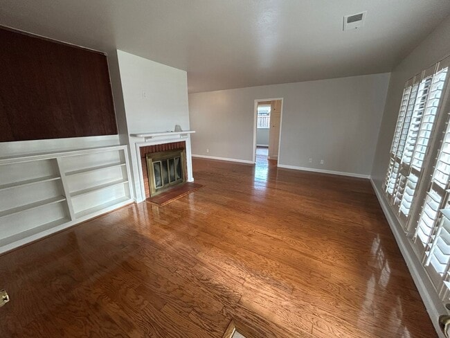 14062 Corvallis St in San Leandro, CA - Foto de edificio - Building Photo