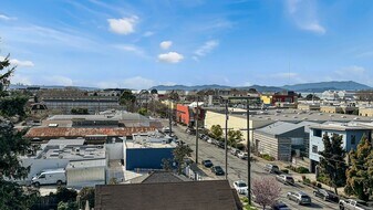 6465 San Pablo Ave in Oakland, CA - Building Photo