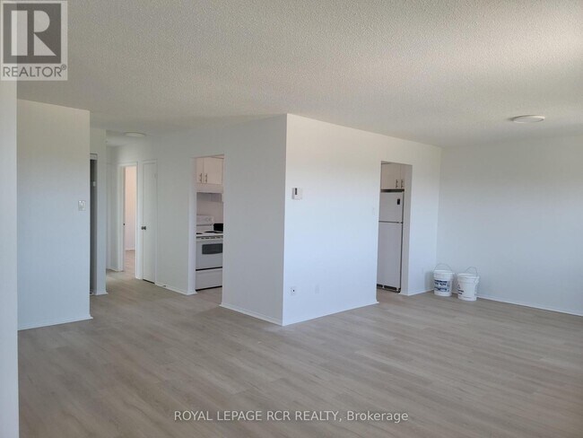 2-212 Orchard Heights Blvd in Aurora, ON - Building Photo - Building Photo