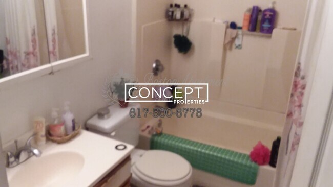 26 Haskell St, Unit 1 in Boston, MA - Building Photo - Building Photo