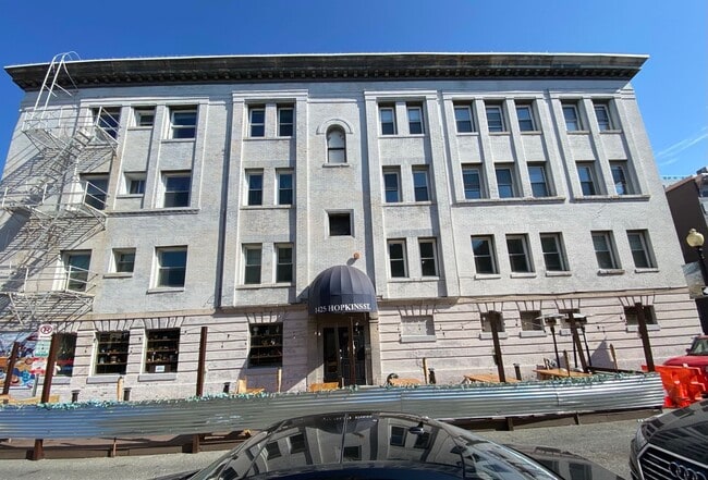 property at 1425 Hopkins St NW