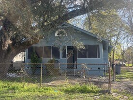 1454 Jordan St in Baton Rouge, LA - Building Photo