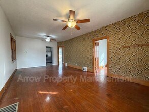 5318 Stockwell St in Lincoln, NE - Building Photo - Building Photo