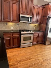 2313 Hutchins St in Houston, TX - Building Photo - Building Photo