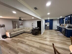 213 Lafayette Blvd in Gladewater, TX - Building Photo - Building Photo