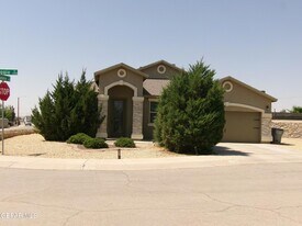6445 Villaggio Dr, Unit 48A in El Paso, TX - Building Photo
