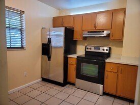 3531 NW 94th Ave, Unit 6B in Sunrise, FL - Building Photo
