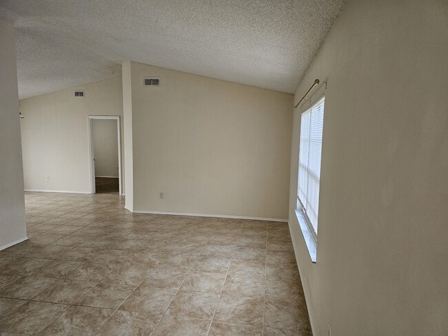 311 Oak Ln Dr in Ocala, FL - Building Photo - Building Photo