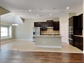 5609 Paradise Dr in Midlothian, TX - Building Photo - Building Photo