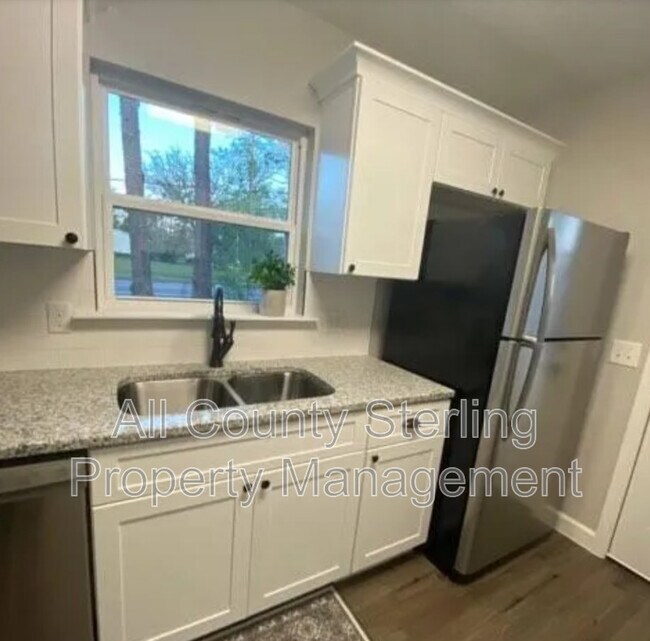 20 SW 5th St in Lake Butler, FL - Building Photo - Building Photo