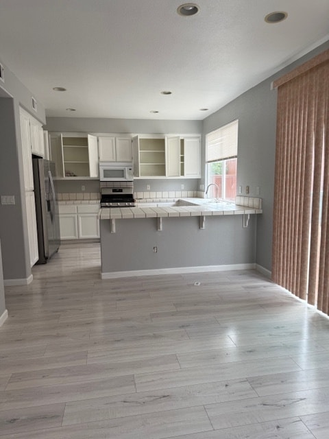 property at 553 Hibiscus Dr