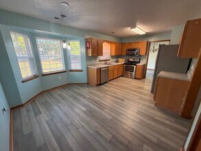 114 Lawndale Ln in Sneads Ferry, NC - Building Photo - Building Photo