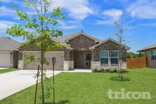 128 Pronghorn Cir in San Marcos, TX - Building Photo