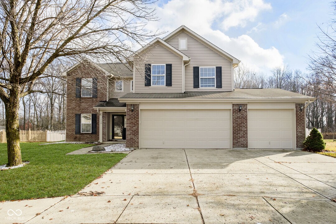 11532 War Admiral Ct in Noblesville, IN - Building Photo