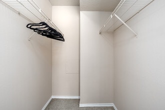 Fountains of Rosemeade in Carrollton, TX - Building Photo - Interior Photo