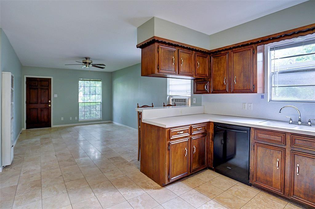 1147 W 21st St Photo