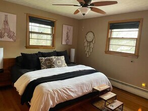 40 Winneconnett Rd in Worcester, MA - Building Photo - Building Photo