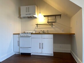 3000 Kenwood Ave in Los Angeles, CA - Building Photo - Building Photo