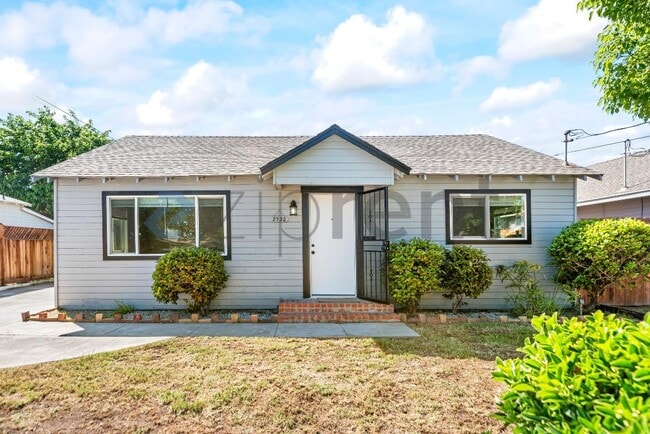 property at 2732 D St