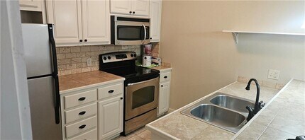 3197 N Barnsbury Terrace in Fayetteville, AR - Building Photo - Building Photo