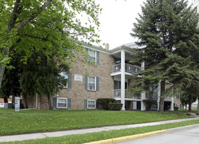 710 7th St Apartments