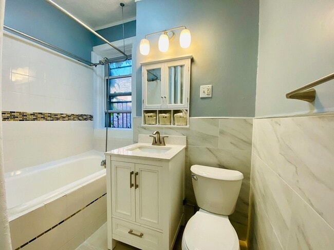 property at 31 Queensberry St