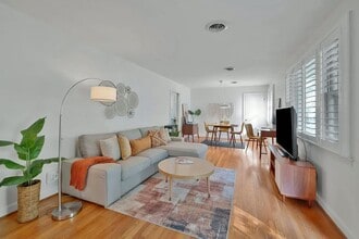 6231 Henry Ford Dr in Nashville, TN - Building Photo - Building Photo