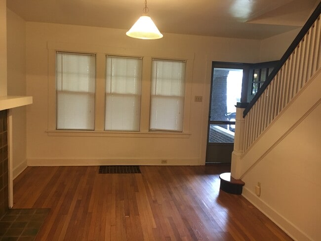 912 Kennebec St in Pittsburgh, PA - Building Photo - Building Photo