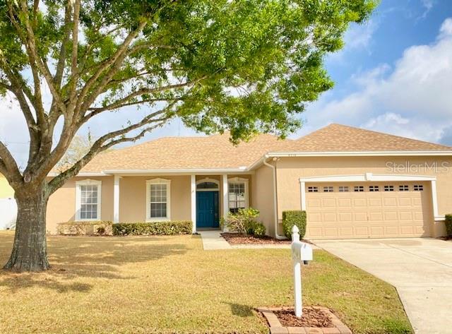 6216 Alamanda Hills Blvd in Lakeland, FL - Foto de edificio