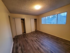 504 S Granada Ave, Unit B in Alhambra, CA - Building Photo - Building Photo