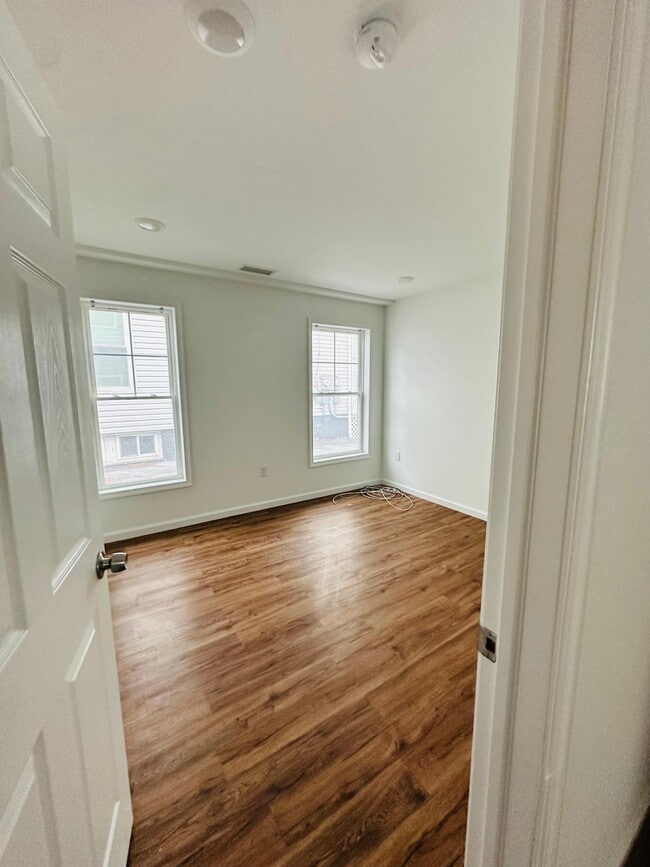 property at 87 N 18th St