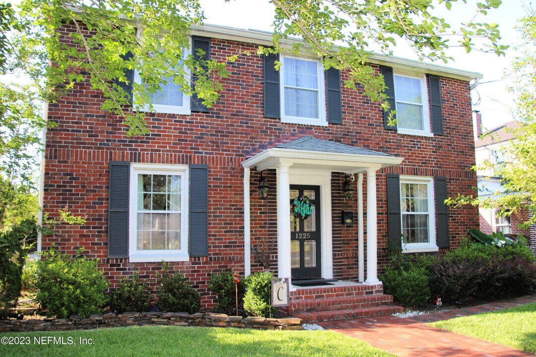 1225 Landon Ave in Jacksonville, FL - Building Photo