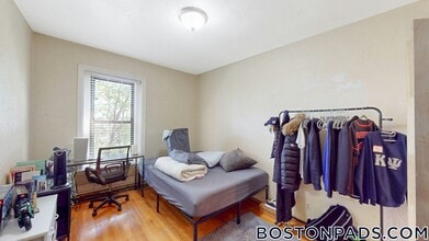 88 Hammond St in Boston, MA - Foto de edificio - Building Photo