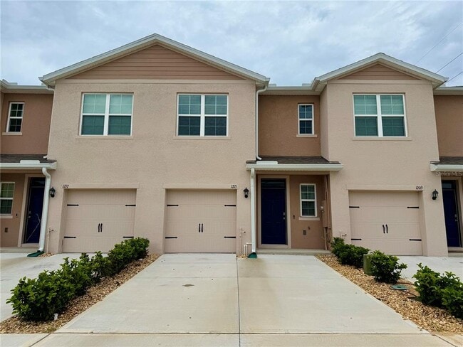property at 1213 BALSAM Dr