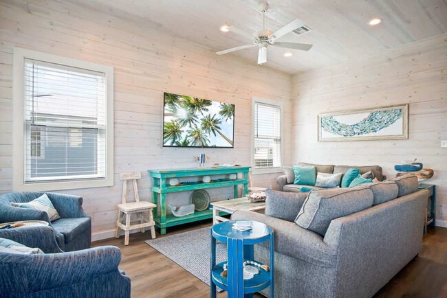 5497 TX-361 in Port Aransas, TX - Building Photo - Building Photo