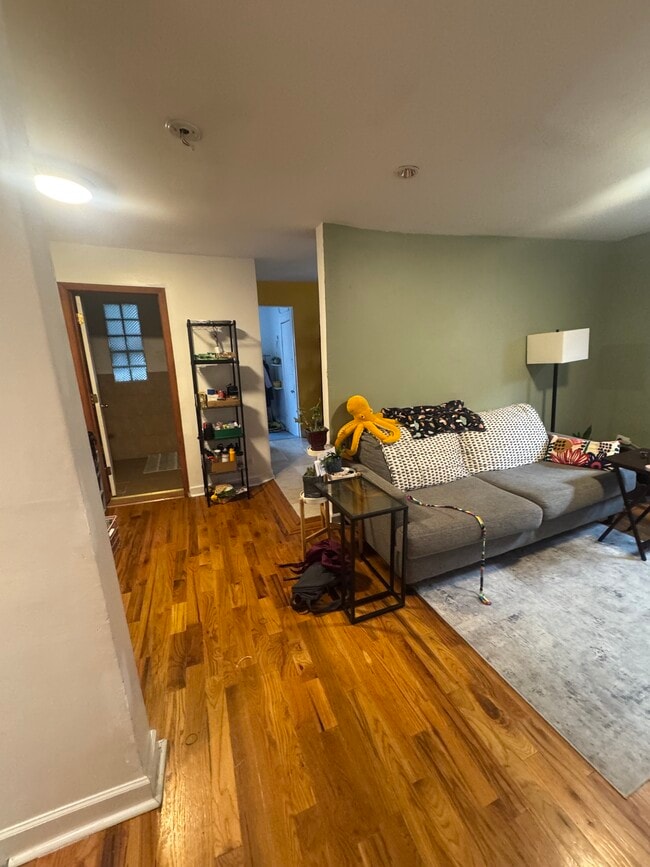 property at 3233 W Pierce Ave